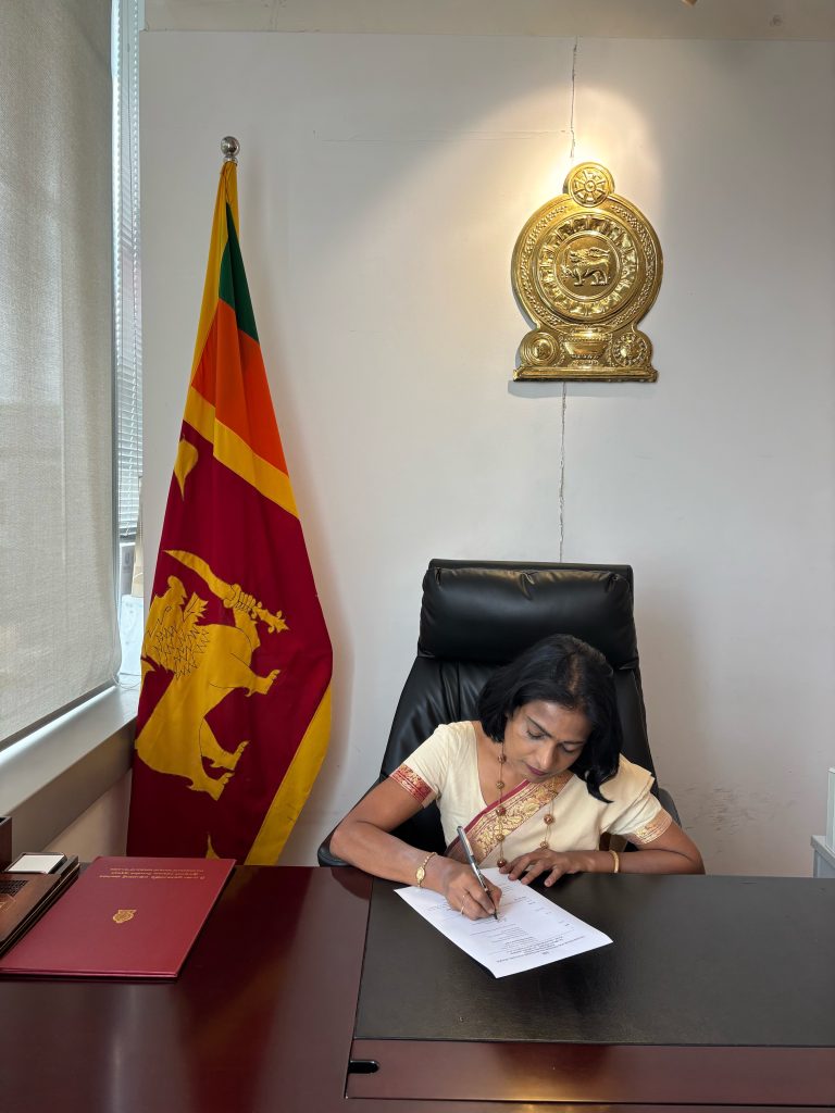 Newly-appointed Consul General of Sri Lanka assumes duties in Shanghai