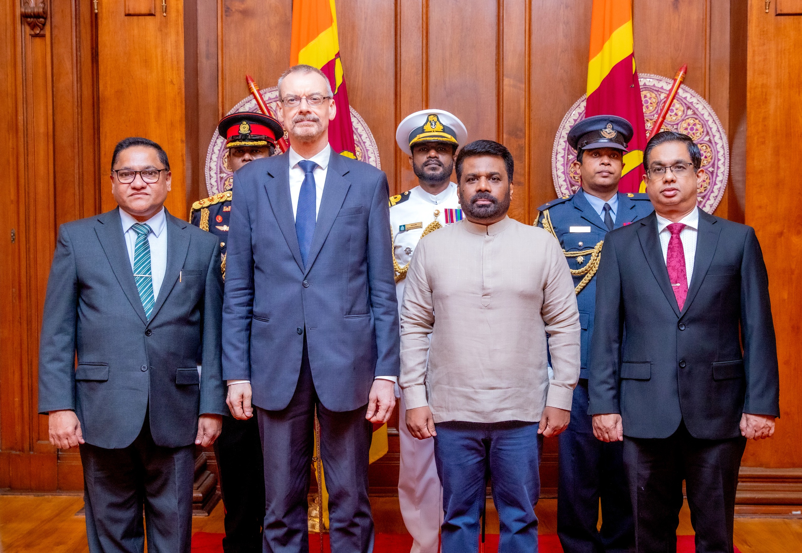 The Ambassador of the France presents Credentials to Sri Lanka