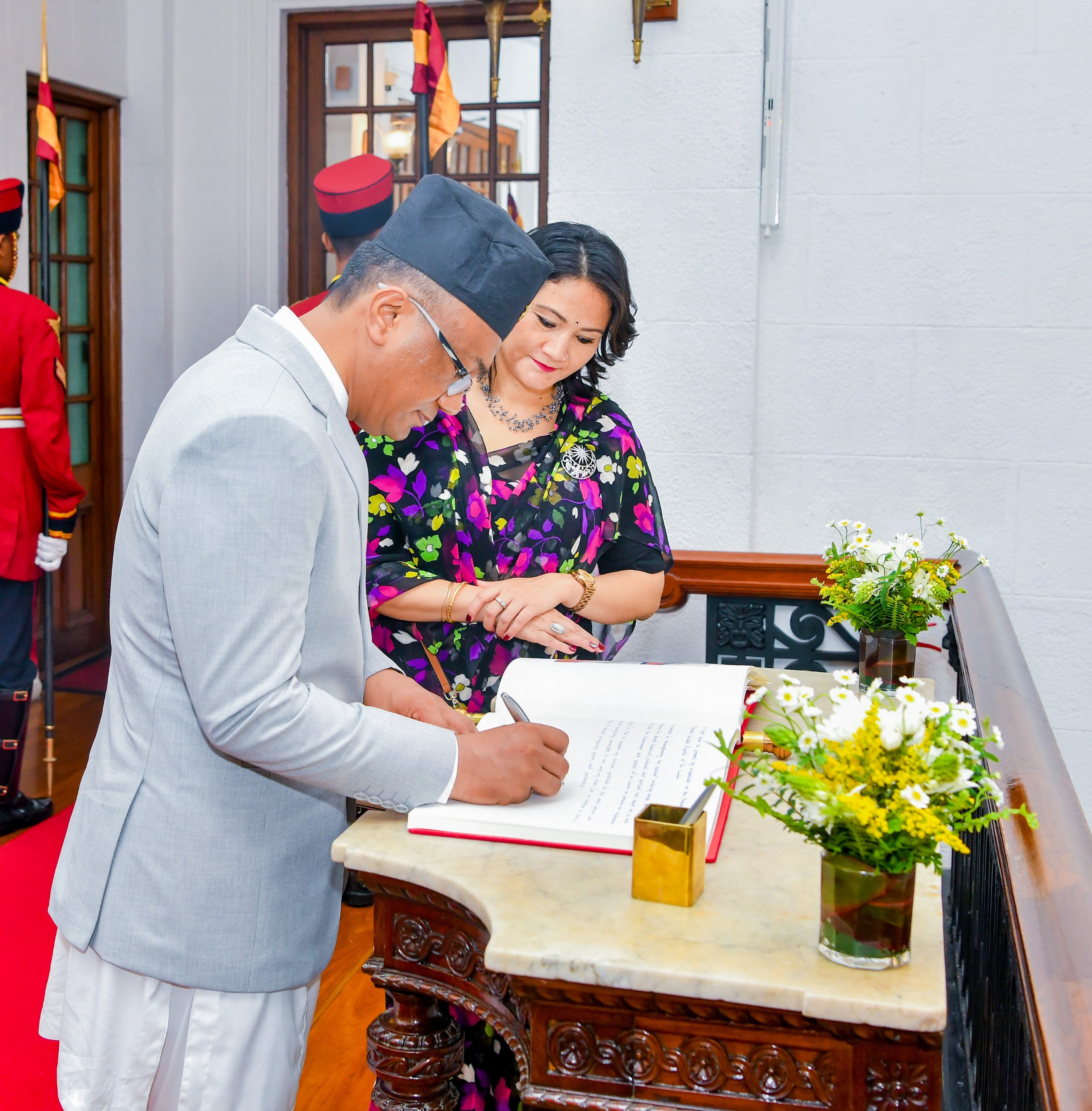 The Ambassador of Nepal presents Credentials to Sri Lanka