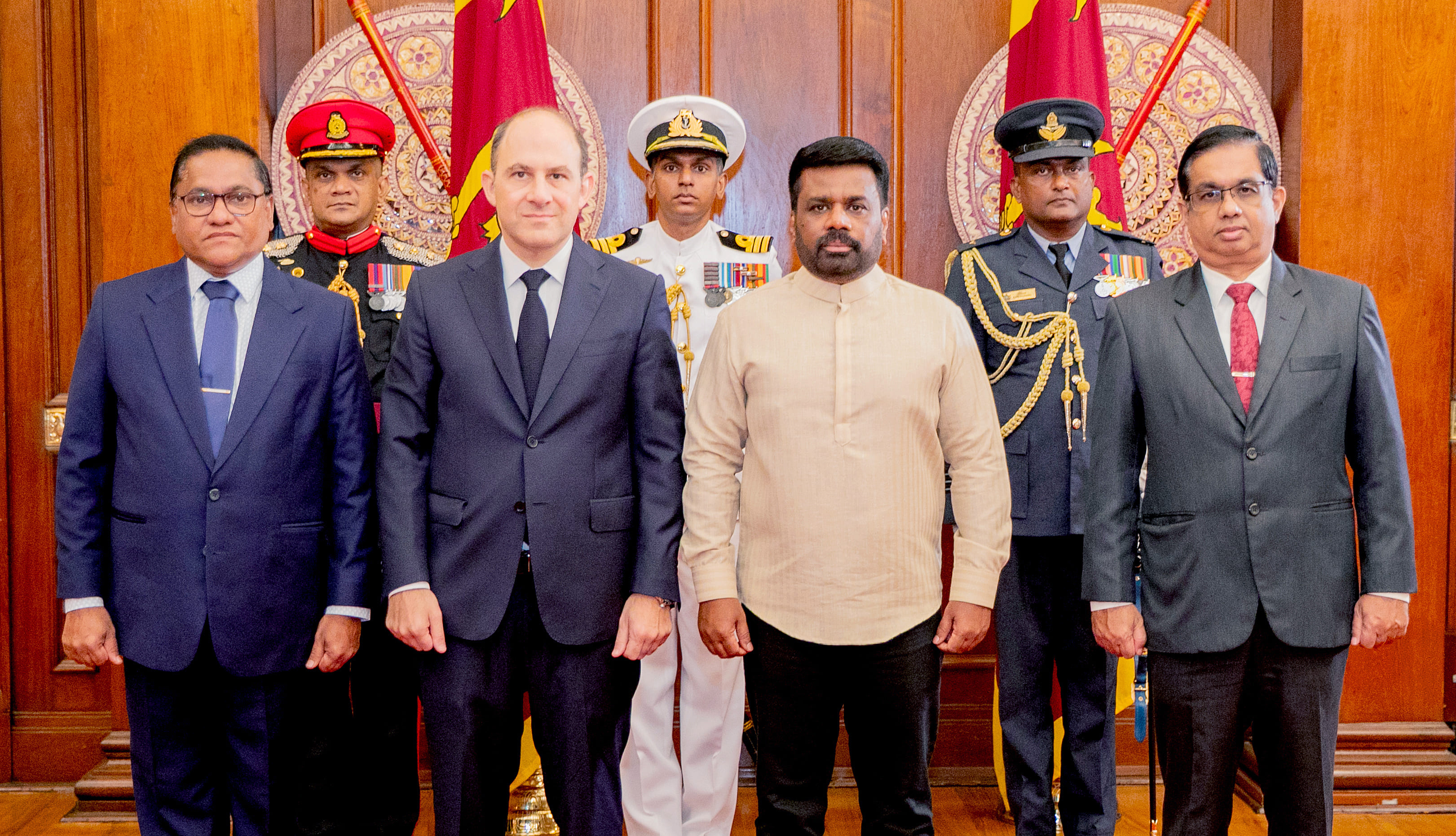 The Ambassador of the Argentine Republic presents Credentials to Sri Lanka