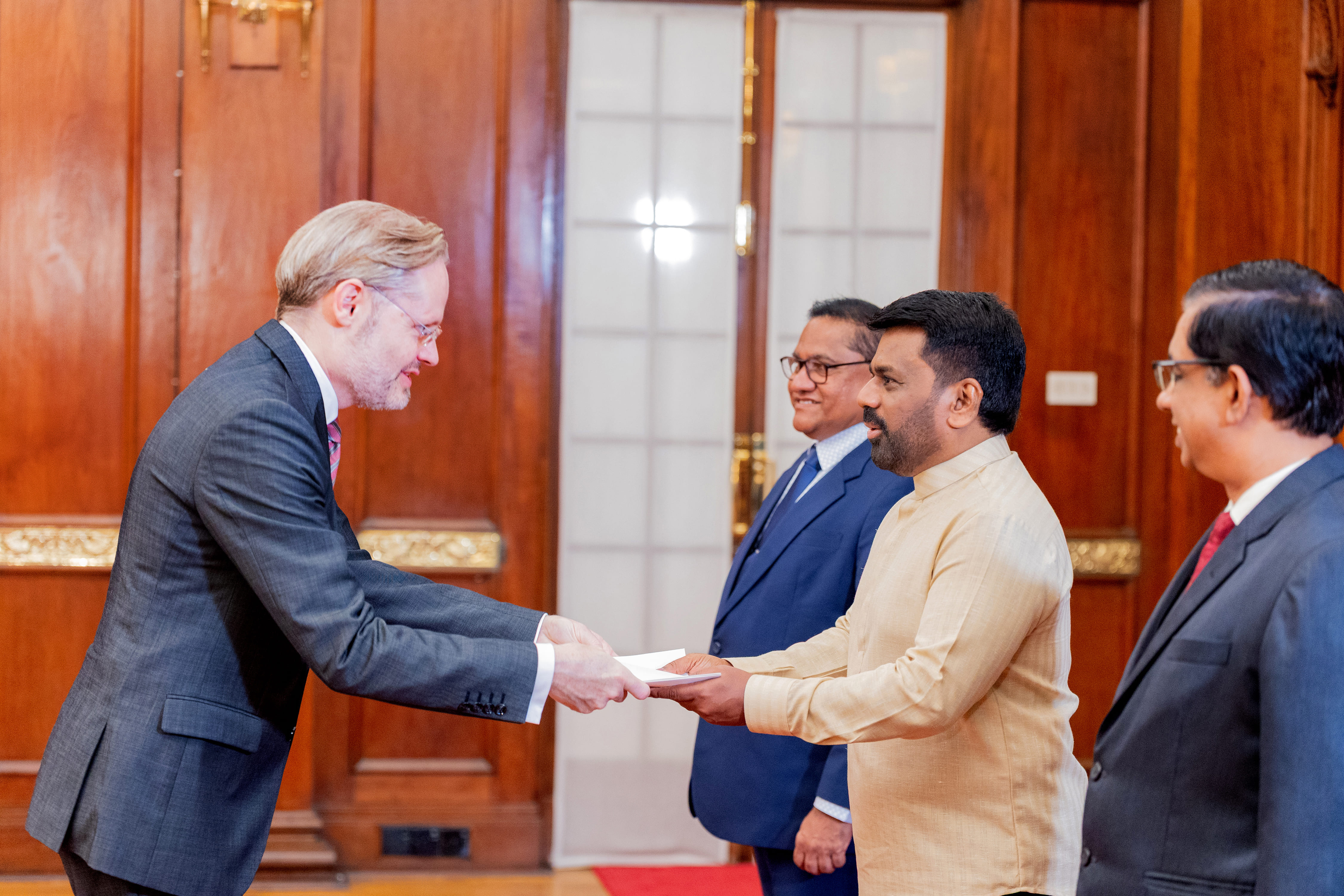 The Ambassador of the France presents Credentials to Sri Lanka