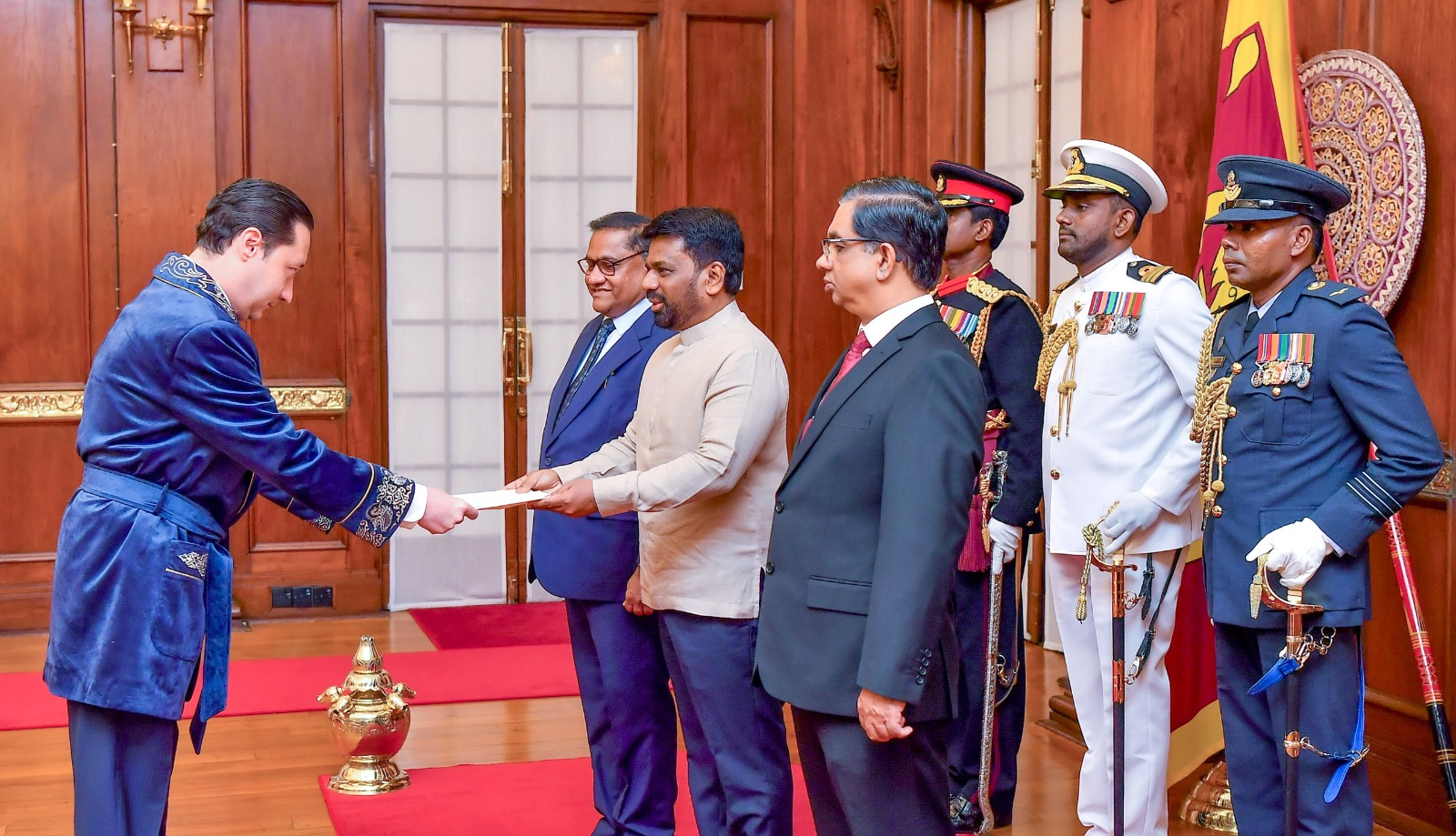 The Ambassador of the Republic of Kazakhstan presents Credentials to Sri Lanka.
