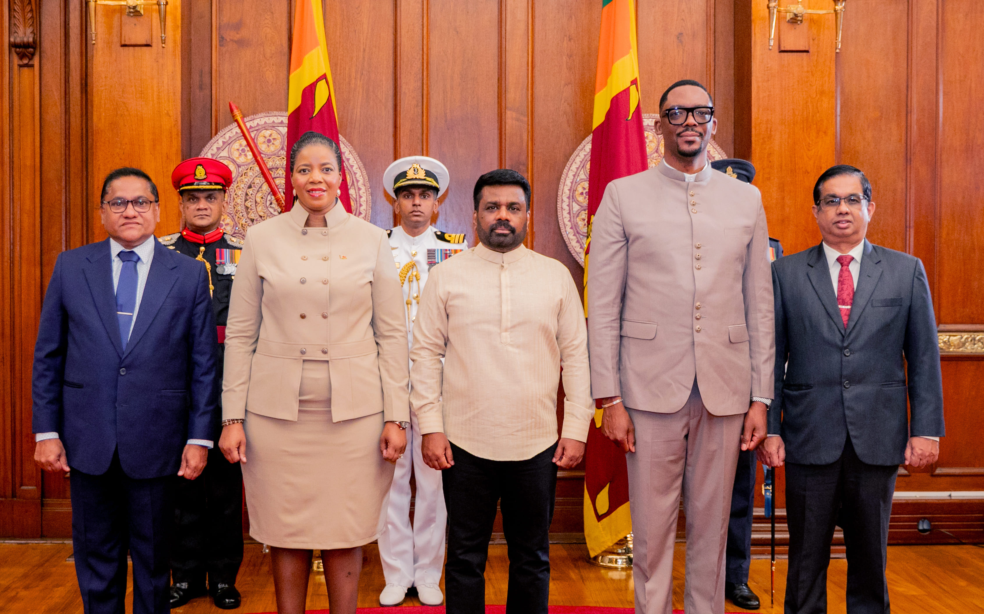 The Ambassador of the Republic of Zimbabwe presents Credentials to Sri Lanka