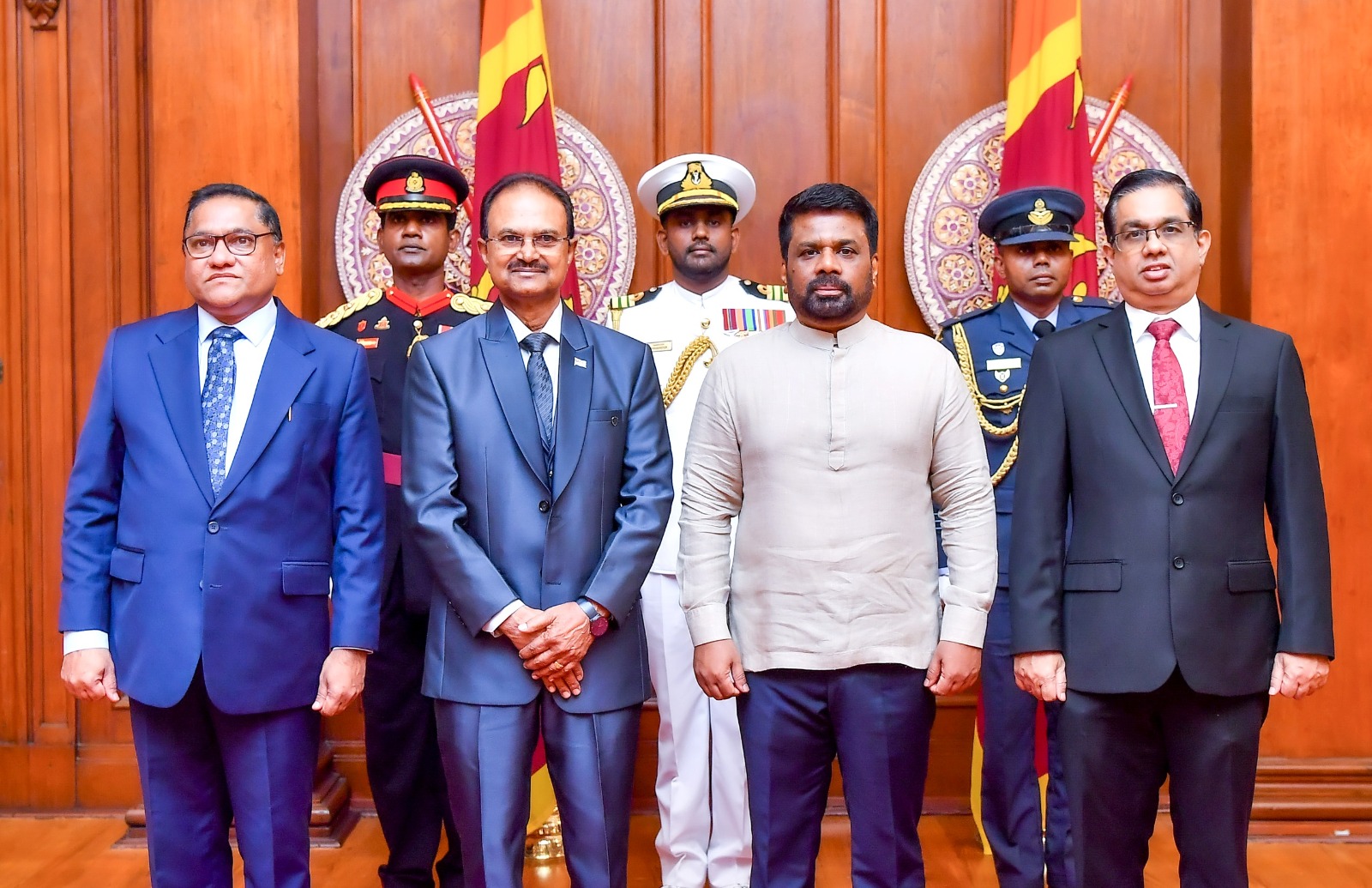 The High Commissioner of the Republic of Fiji presents Credentials to Sri Lanka 